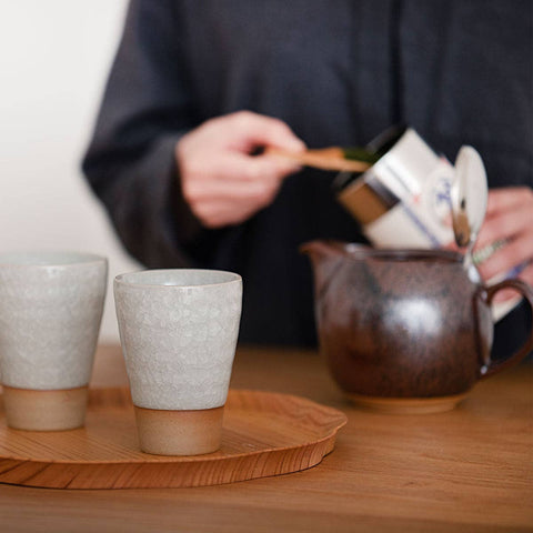 ZERO JAPAN USA - ZERO JAPAN - BEE HOUSE - ROUND TEAPOT for TWO  (24 oz) - Iron Brown -